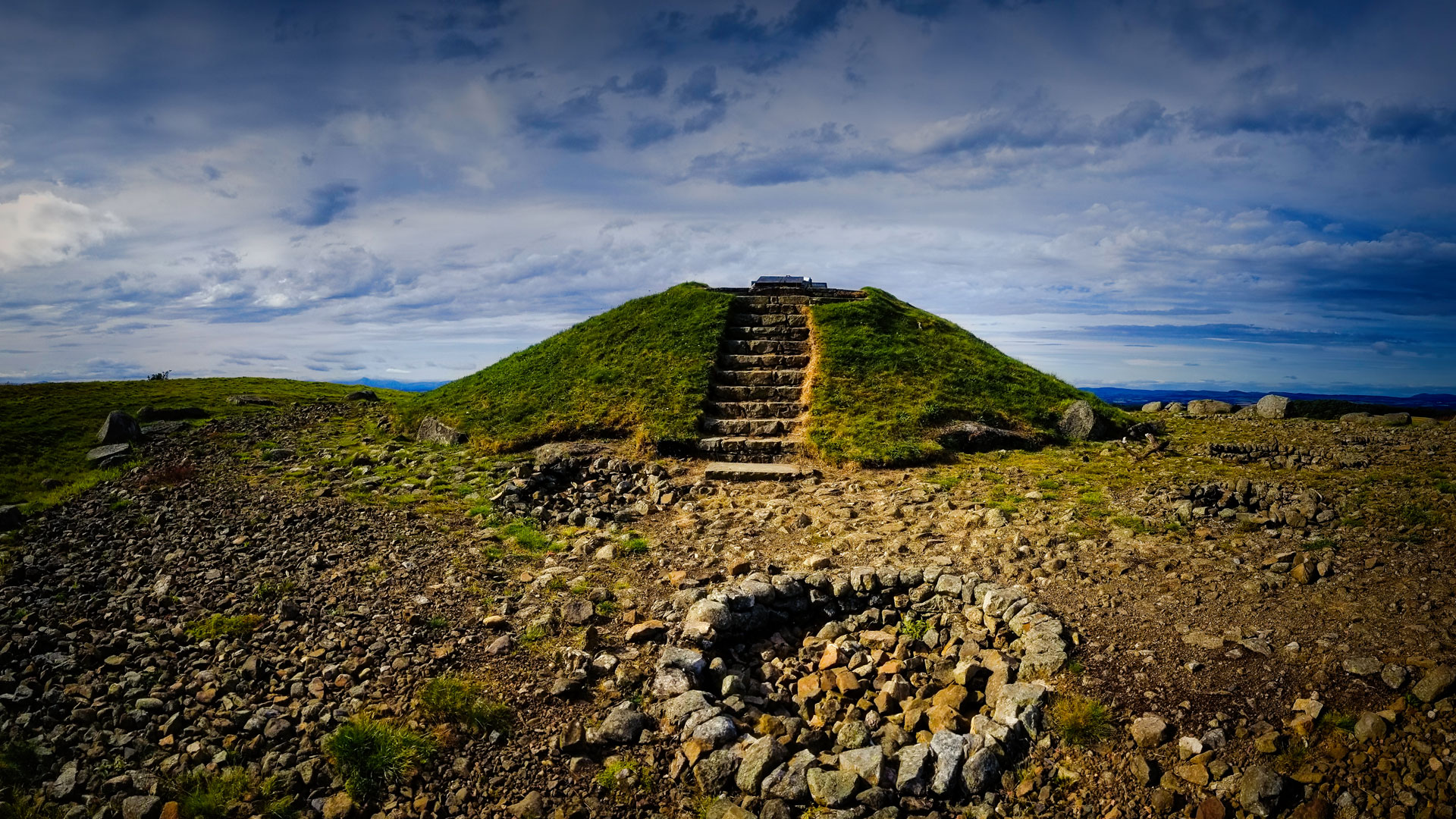 Cairnpapple Hill